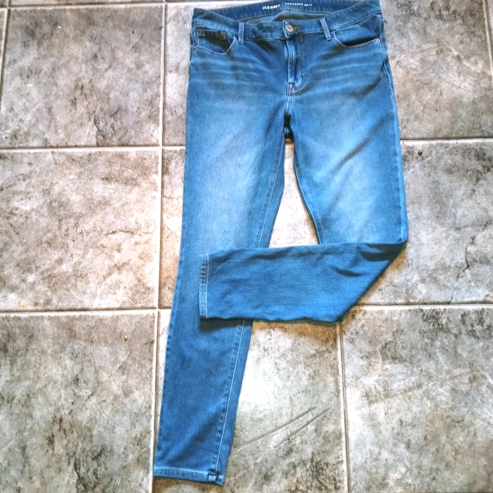 Old Navy Rockstar Skinny Jeans - Picture 1 of 6